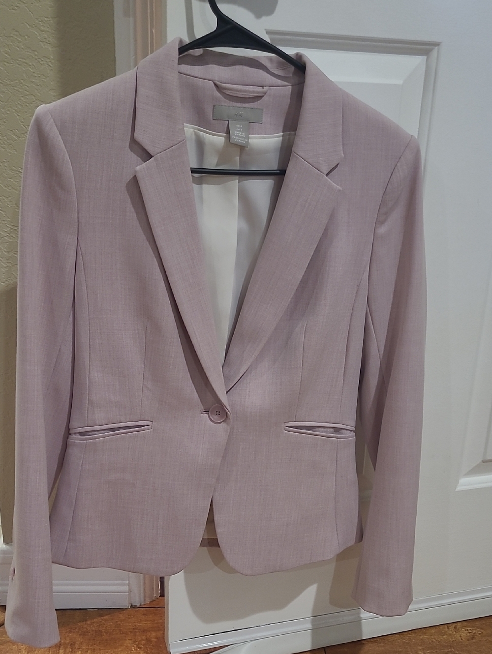 H&M Tailored Light Blush Pink Single-Button Blazer